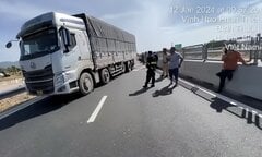 Bình Thuận: Khởi tố vụ án tài xế tông CSGT trên cao tốc Vĩnh Hảo - Phan Thiết