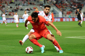 Trung Quốc 0-0 Tajikistan: VAR cứu thua