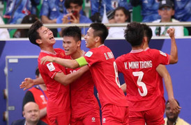 Việt Nam 2-4 Nhật Bản: Trận đấu đáng khen ngợi