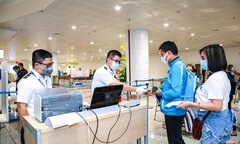 Biến thể COVID-19 liên tục biến đổi, Bộ Y tế yêu cầu giám sát dịch từ cửa khẩu