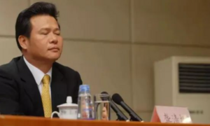 Mâu thuẫn vì con dâu ngoại tình, quan Trung Quốc bị thông gia tố cáo tham nhũng