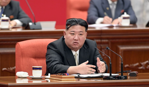 Ông Kim Jong-un kêu gọi sửa hiến pháp, giải tán cơ quan đối thoại với Hàn Quốc