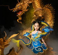 Mẫu nhí Nguyễn Hoàng Diệp tỏa sáng trong bộ sưu tập của NTK Nhật Thực