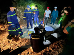 Khánh Hòa: Giải cứu hai du khách mắc kẹt trên núi Cô Tiên