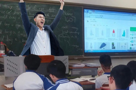 Thầy giáo gây phẫn nộ khi bắt học trò thề độc 'nếu không chăm, cha mẹ sẽ chết'