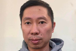 Bắt Phó Trưởng phòng Phòng Đầu tư Công ty cổ phần Chứng khoán Sài Gòn - Hà Nội