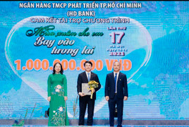 HDBank mang Tết sớm đến với đồng bào bản Puôi, Sơn La