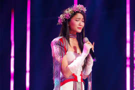 Bị chê không xứng đáng vào chung kết show 'Chị đẹp', Hoa hậu H'Hen Niê nói gì?