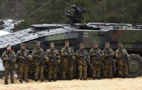 Quân đội Đức mất khả năng tái vũ trang, châu Âu chưa sẵn sàng đối đầu với Nga