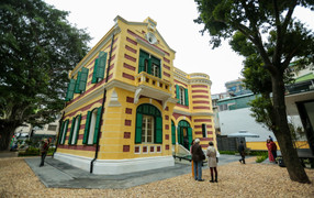 Biệt thự Pháp cổ từng gây tranh cãi mở cửa đón khách sau 2 năm trùng tu 