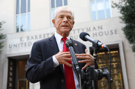 Cựu cố vấn nổi tiếng của ông Trump bị kết án 4 tháng tù