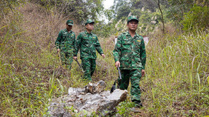 Theo chân Bộ đội biên phòng truy vết hàng lậu ở biên giới Lạng Sơn