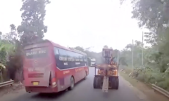 CSGT Tuyên Quang xác minh 'quan tài bay' vượt ẩu, suýt gây tai nạn