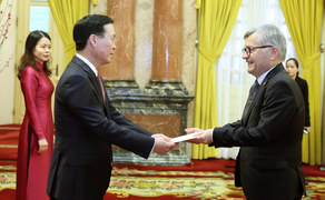 Chủ tịch nước tiếp Đại sứ các nước trình Quốc thư và chào từ biệt