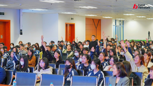 Tiếp cận AI để trở thành người tiên phong tại Uni-Tour 'Digital Game Changer'