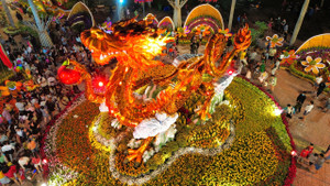 Linh vật rồng ‘toạ sơn hướng hải’ Phú Yên nhập cuộc ‘tỉ thí’ rồng xuân cả nước