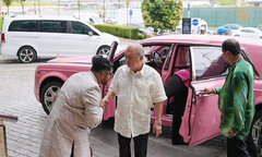 Tân Quốc vương Malaysia sở hữu bộ sưu tập 300 xe sang, máy bay tư nhân