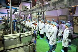 Điều gì làm nên môi trường làm việc xuất sắc?