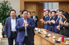 Thủ tướng giao nhiệm vụ: EVN không được để thiếu điện, Vietnam Airlines cắt lỗ