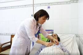 Người phụ nữ hồi sinh ngoạn mục sau 7 lần ngừng tim