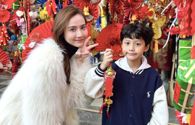 Huyền Lizzie dành nhiều thời gian cho con trai dịp Tết