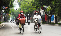 Dự báo thời tiết mùng 4 Tết: Miền Bắc tăng nhiệt, miền Nam đề phòng triều cường