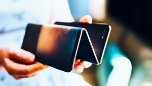 Điện thoại gập ba đầu tiên sẽ giúp Huawei dẫn đầu xu hướng?
