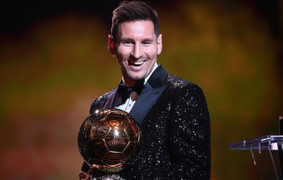 Học Ronaldo, sao Man City chê bai Quả bóng vàng của Messi