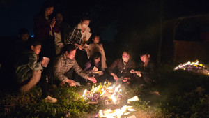 Về Bắc Ninh dự phiên chợ Âm Dương mỗi năm mở một lần vào đêm mùng 4 Tết