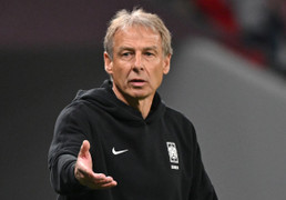 LĐBĐ Hàn Quốc sa thải HLV Klinsmann, chấp nhận đền bù hàng triệu USD