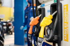 Giá dầu hôm nay 18/2: Tăng tuần thứ 2 liên tiếp