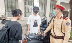 Hà Nội yêu cầu lắp camera gần cổng trường giám sát học sinh vi phạm giao thông