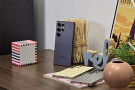 Giá Galaxy S24 Ultra 'bay' hơn 400.000 đồng mỗi ngày