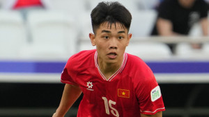 Đình Bắc vô kỷ luật, bị CLB Quảng Nam phạt