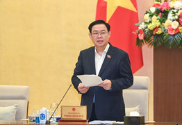 Ủy ban Thường vụ Quốc hội xem xét công tác nhân sự, chất vấn 2 Bộ trưởng