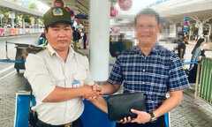 Nhân viên sân bay Tân Sơn Nhất trả lại gần 300 triệu đồng cho khách bỏ quên