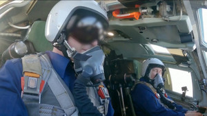 Tổng thống Nga Putin trên máy bay Tu-160M, gửi thông điệp tới phương Tây