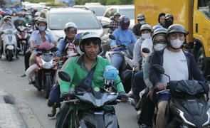 Dự báo thời tiết TP.HCM hôm nay 26/2: Nắng nóng từ sáng đến chiều