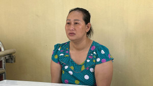 Khởi tố người phụ nữ giật dây chuyền gần 200 triệu giữa chợ