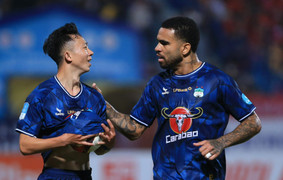 HAGL đón chân sút Brazil