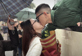 Hình ảnh lãng mạn ngày lên đường nhập ngũ và lời hẹn '2 năm sau về anh cưới em'