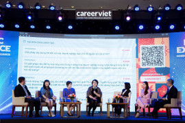 Nhiều lãnh đạo doanh nghiệp hàng đầu tham gia sự kiện 'Holistic Excellence'