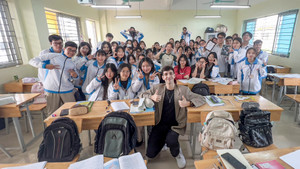 Top 10 Flex sáng tạo - chứng nhận vẻ đẹp tri thức nhận lì xì đầu xuân