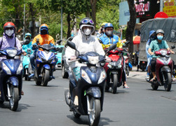 Dự báo thời tiết TP.HCM ngày 27/11: Ngày nắng, nhiệt độ cao nhất 33 độ C