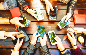 Điện thoại thông minh tuổi thọ cao lên ngôi