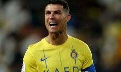 Ronaldo bị trừng phạt sau màn ăn mừng phản cảm