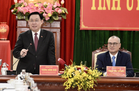 Chủ tịch Quốc hội: Phú Yên cần tìm tòi những khác biệt để phát triển