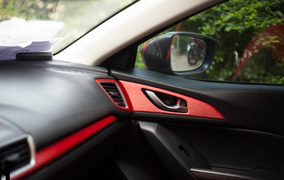 Có nên dán carbon nội thất ô tô?