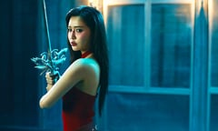 Bích Phương tái xuất làng nhạc sau 2 năm vắng bóng