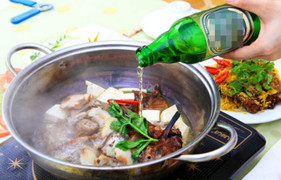 Ăn món hấp bia, ướp rượu có lên nồng độ cồn?